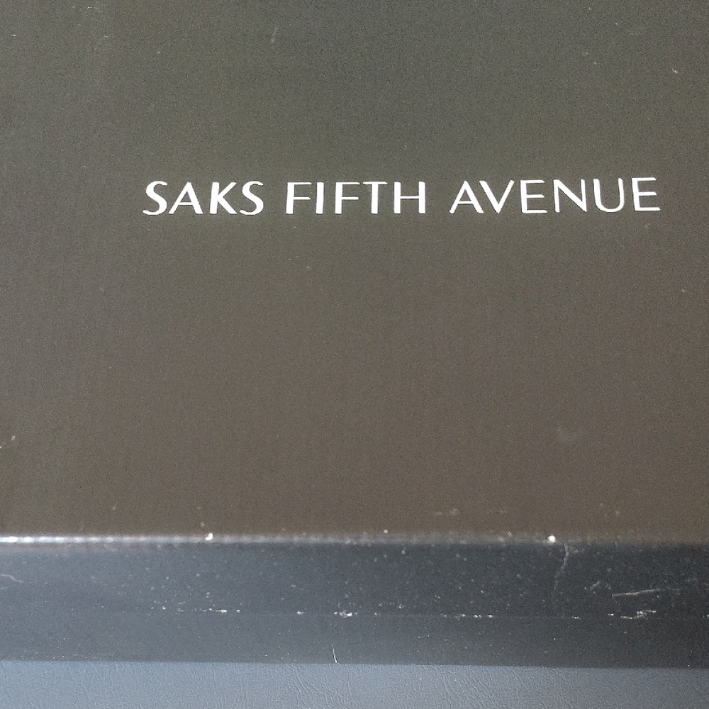 Saks Fifth Avenue Snake Embossed Leather Flats NWT Comes With The Box 9.5 - Picture 10 of 10